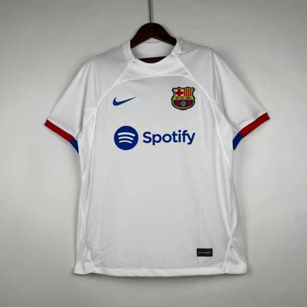 Barcellona 23-23 away shirt